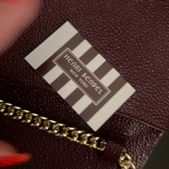 Henri Bendel red pebble leather crossbody - Picture 9 of 10